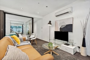 TV, offices