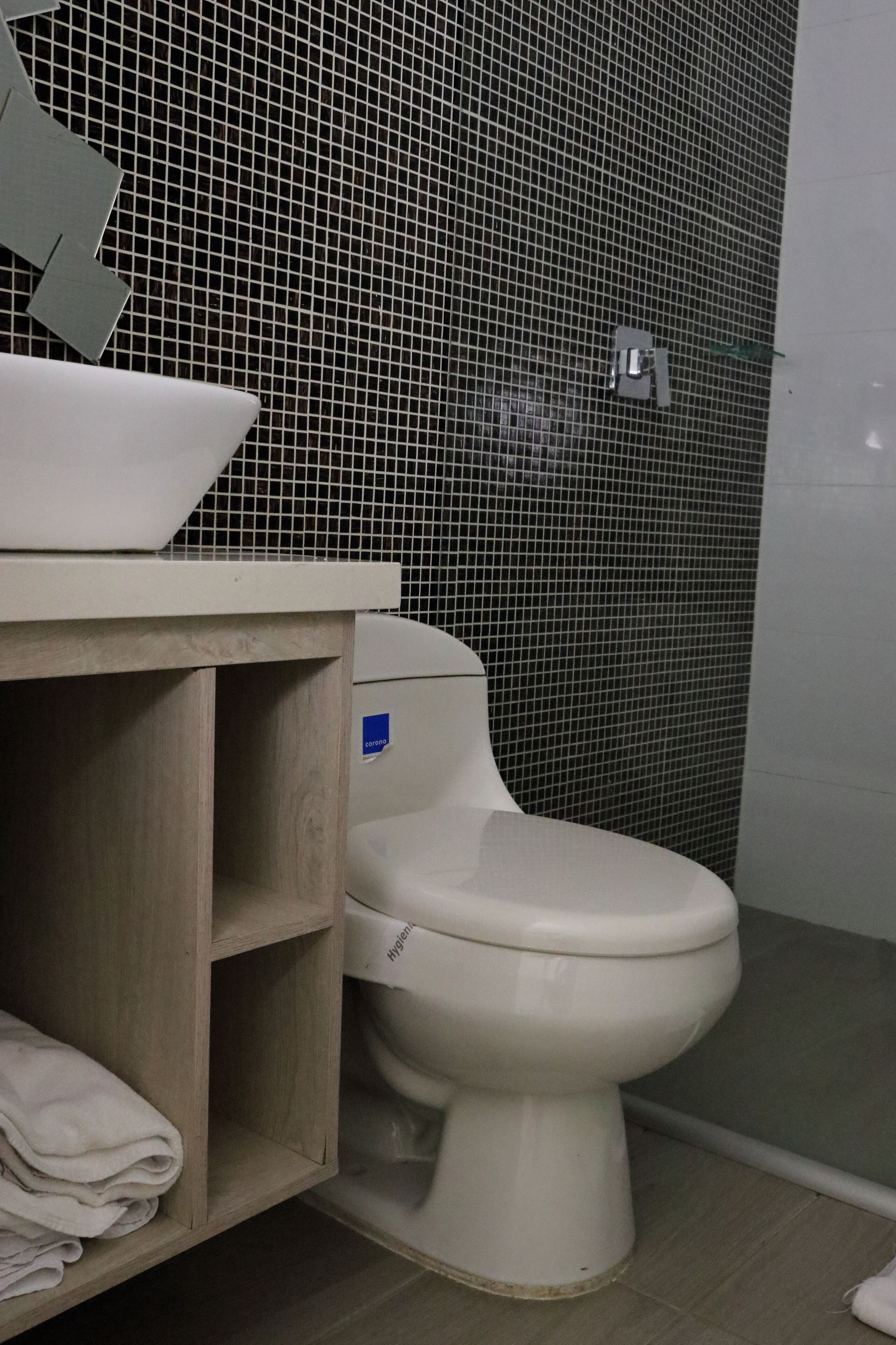 towels, soap, shampoo