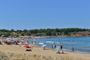 Beach - Anna's Sea House (Chania)