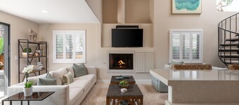 Exquisite home, 2 blocks from beach! - Vitamin Sea