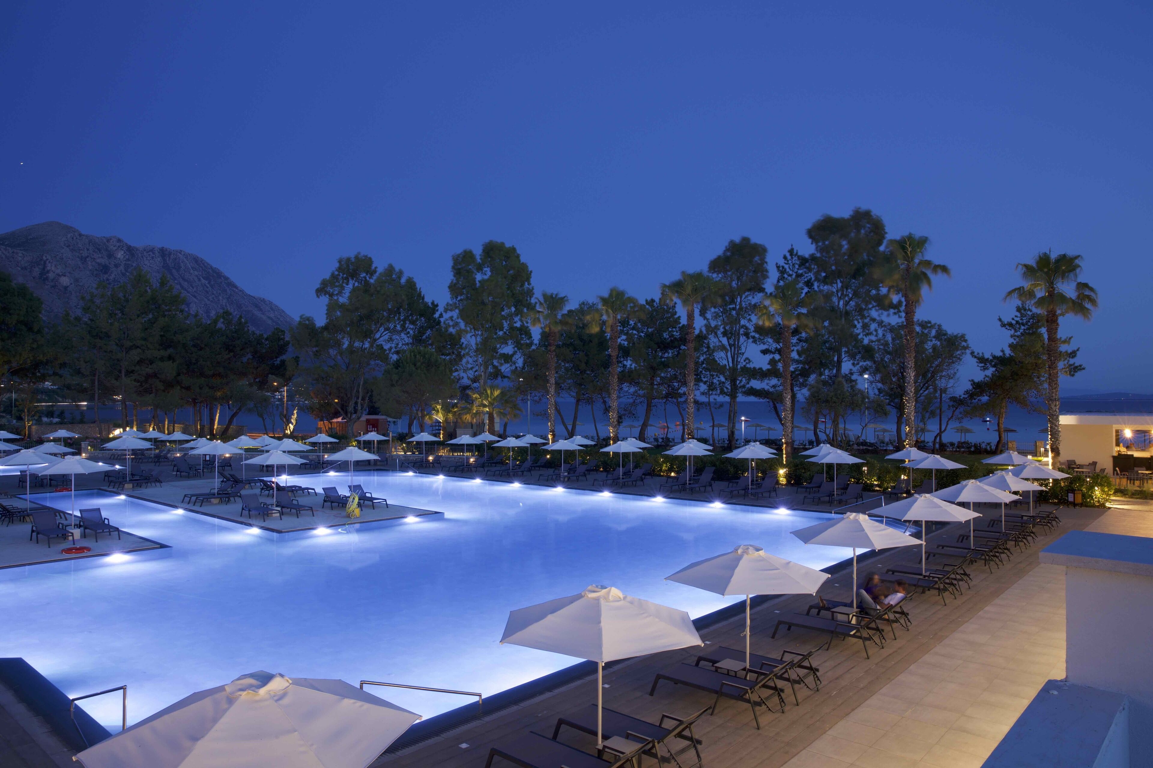 Sesongbasert utendørsbasseng