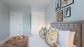 Apartment, 2 Schlafzimmer | 2 Schlafzimmer, individuell dekoriert, individuell eingerichtet