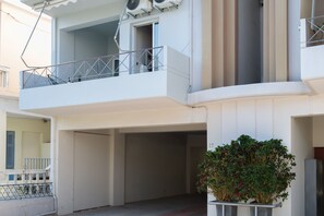 Exterior - Nautilus Charm Apartment (Chania)