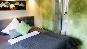 Superior Double Room | Desk, free WiFi, bed sheets