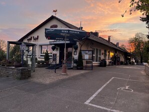 Esterni