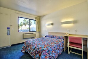 Free WiFi, bed sheets - Motel 6 Nogales, AZ - Mariposa Road (Nogales)