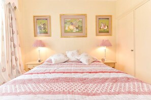 2 Schlafzimmer, Bügeleisen/Bügelbrett, WLAN, Bettwäsche