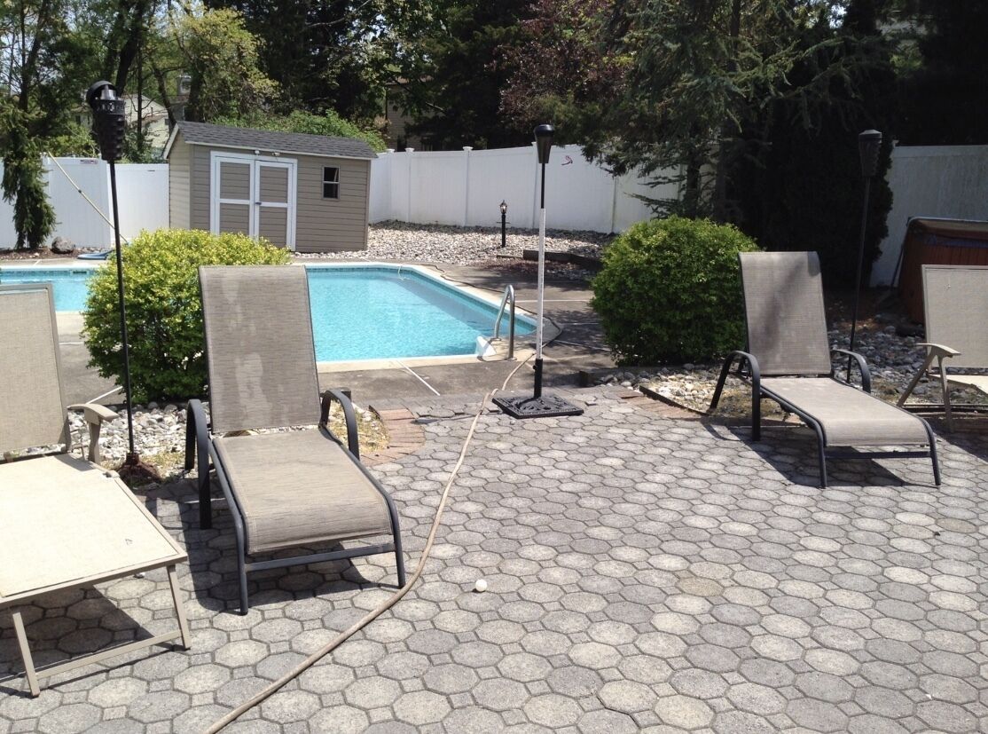 Alberca al aire libre y alberca climatizada