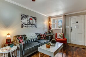 Leilighet, 2 soverom | 2 soverom, individuelt dekorert og individuelt innredet