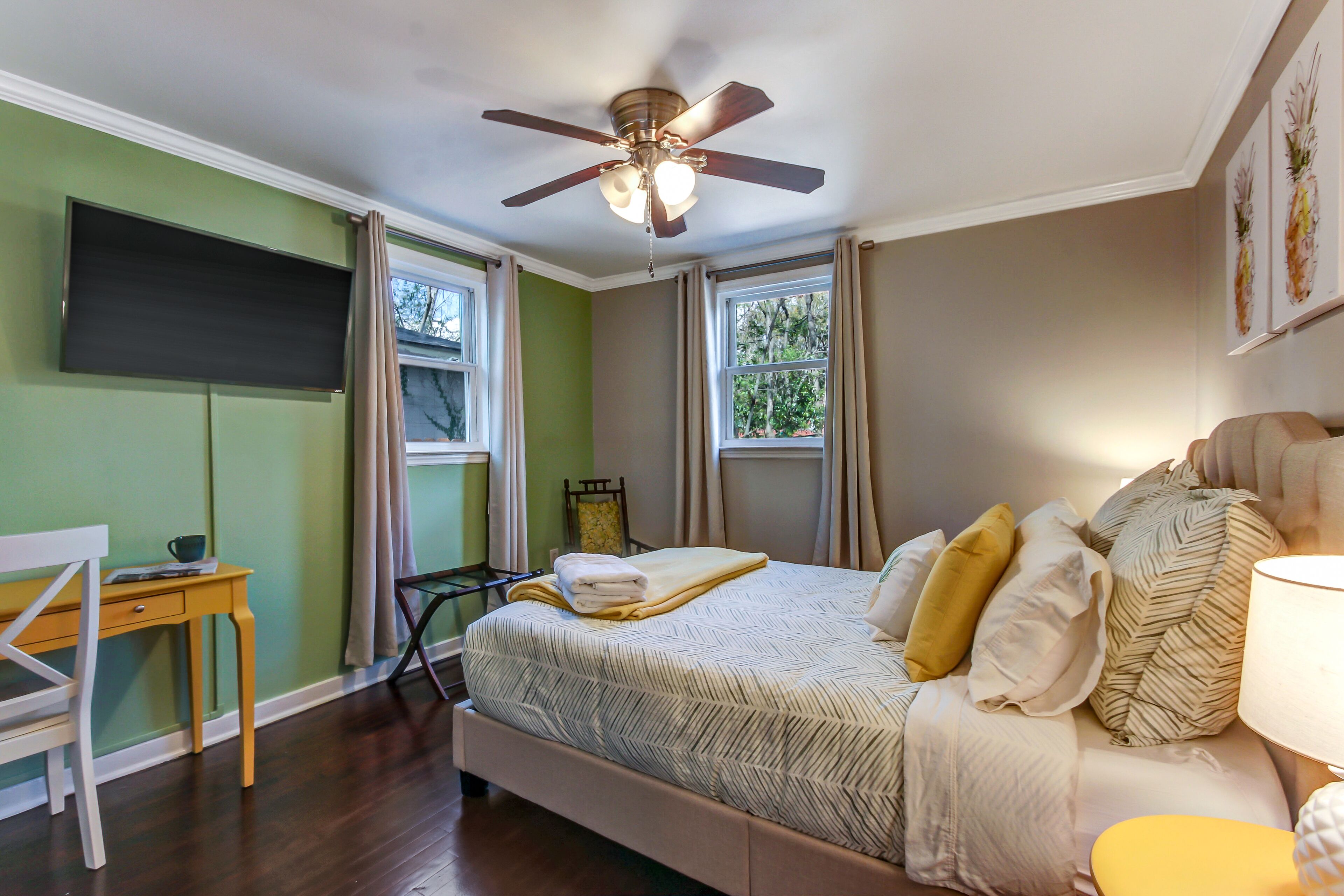 2 bedrooms, individually decorated, individually furnished