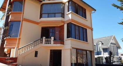 Casa cerca de Obrajes