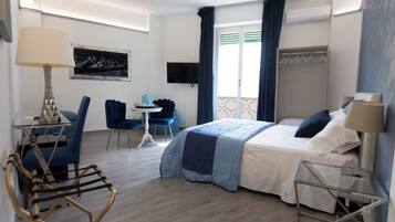 Superior Double Room, 1 Queen Bed, Non Smoking | Premium bedding, down comforters, memory foam beds