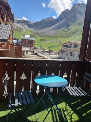 Outdoor dining - Studio in residence at the foot of the slopes Tignes Val Claret (Tignes)