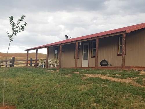 The Bunkhouse- Experience the wonder of Wyoming and the charm of TenSleep.