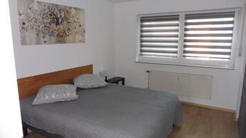 1 camera, Wi-Fi gratuito, lenzuola