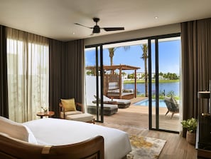 Minibar, in-room safe, individually decorated, individually furnished - Mövenpick Villas & Residences  Phu Quoc (Phu Quoc)