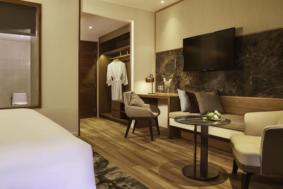 Family Studio, 2 Bedrooms, Sea View | Minibar, in-room safe, individually decorated, individually furnished