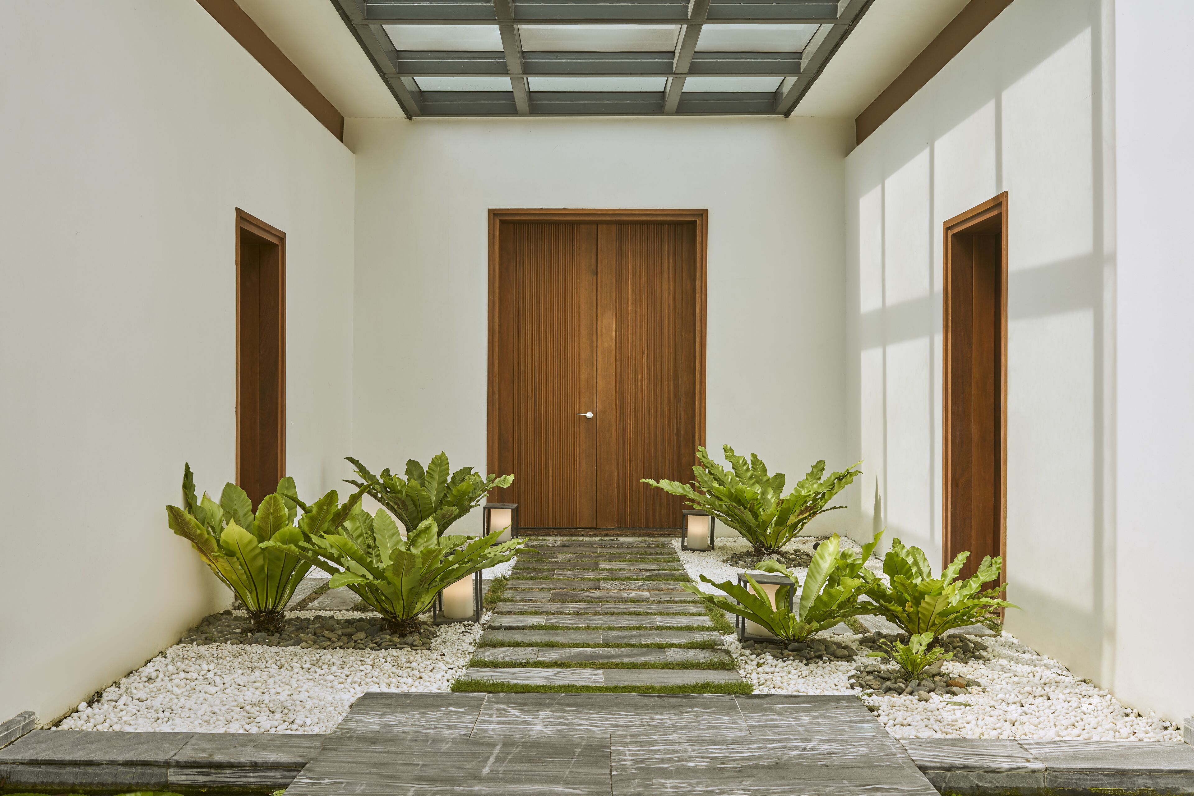 three bedroom villa with private pool - beach front | 3 bedrooms, minibar, in-room safe, individually decorated