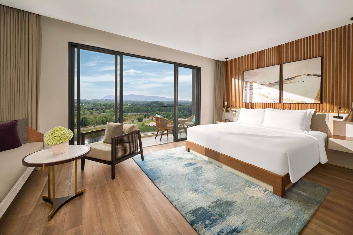 Studio King Room with Balcony