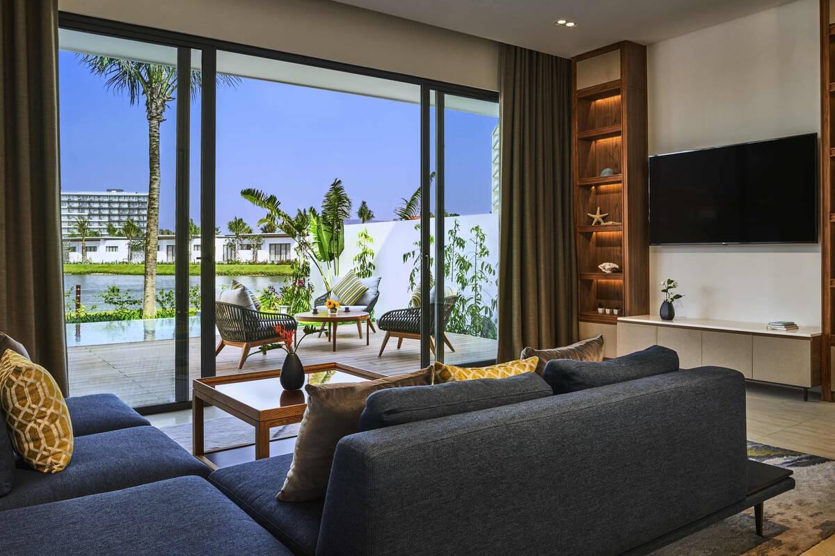 3 bedrooms, minibar, in-room safe, individually decorated
