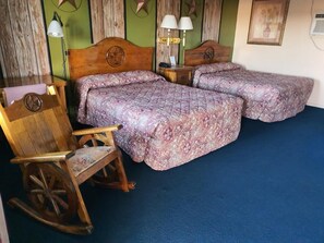 Room, 2 Queen Beds | Individually decorated, individually furnished, soundproofing, free WiFi