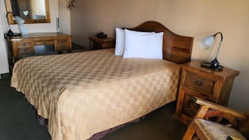 Room, 1 Twin Bed | Individually decorated, individually furnished, soundproofing, free WiFi