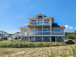 Exterior - Block N Tackle 🏖️ Semi-Oceanfront, 4 BR Property with easy Beach Access 🏖️ (Southern Shores)
