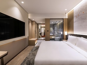 Standard Room, 1 King Bed | Down comforters, minibar, in-room safe, blackout drapes - Novotel Xi'an The Bell Tower (Xi'an)