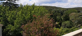 Maison avec piscine privée et jardin à 7 minutes à pied de la plage.