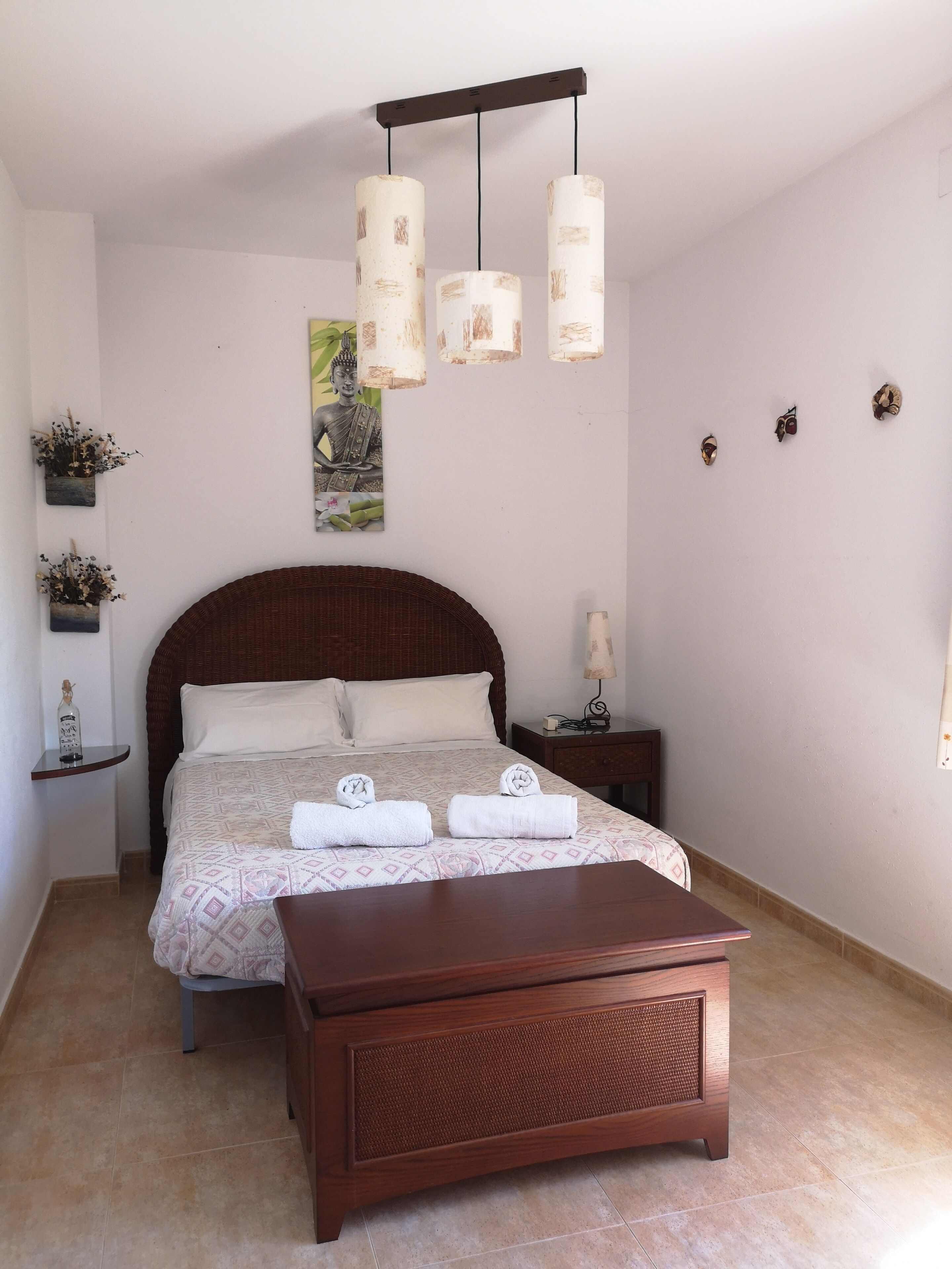 4 bedrooms, iron/ironing board, travel cot, free WiFi