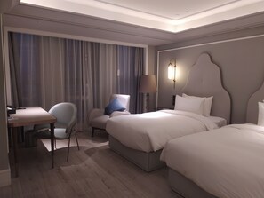 Minibar, individually furnished, desk, blackout curtains - Mercure Hangzhou East Railway Station (Hangzhou)