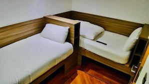 Room - The Podworks Hotel (Liverpool)
