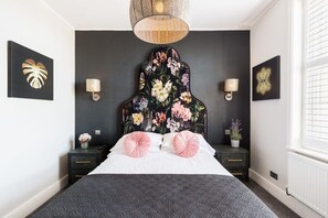 2 bedrooms, iron/ironing board, WiFi, bed sheets - L-Spa Boutique Apartments - Wonderful and spacious two bedroom apartment (Leamington Spa)