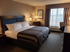 Bureau, espace de travail pour ordinateurs portables