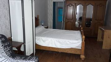 2 chambres, bureau, fer et planche Ă repasser, Wi-Fi