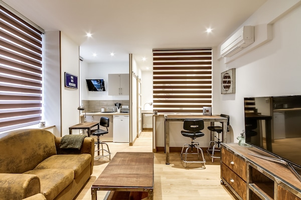 living room & sitting area