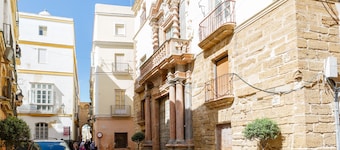 Apartamento La Pepa de ORO by Cadiz4Rentals