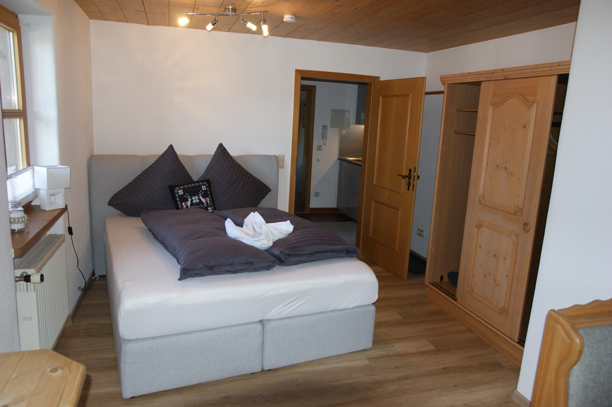 1 bedroom, Internet, bed sheets