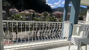 1 bedroom, premium bedding, desk, iron/ironing board