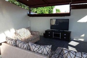 Property grounds - Hotel Hong (Melaka)