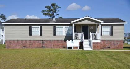 3BR Cottage Waterfront Wade Creek Fishing Boating
