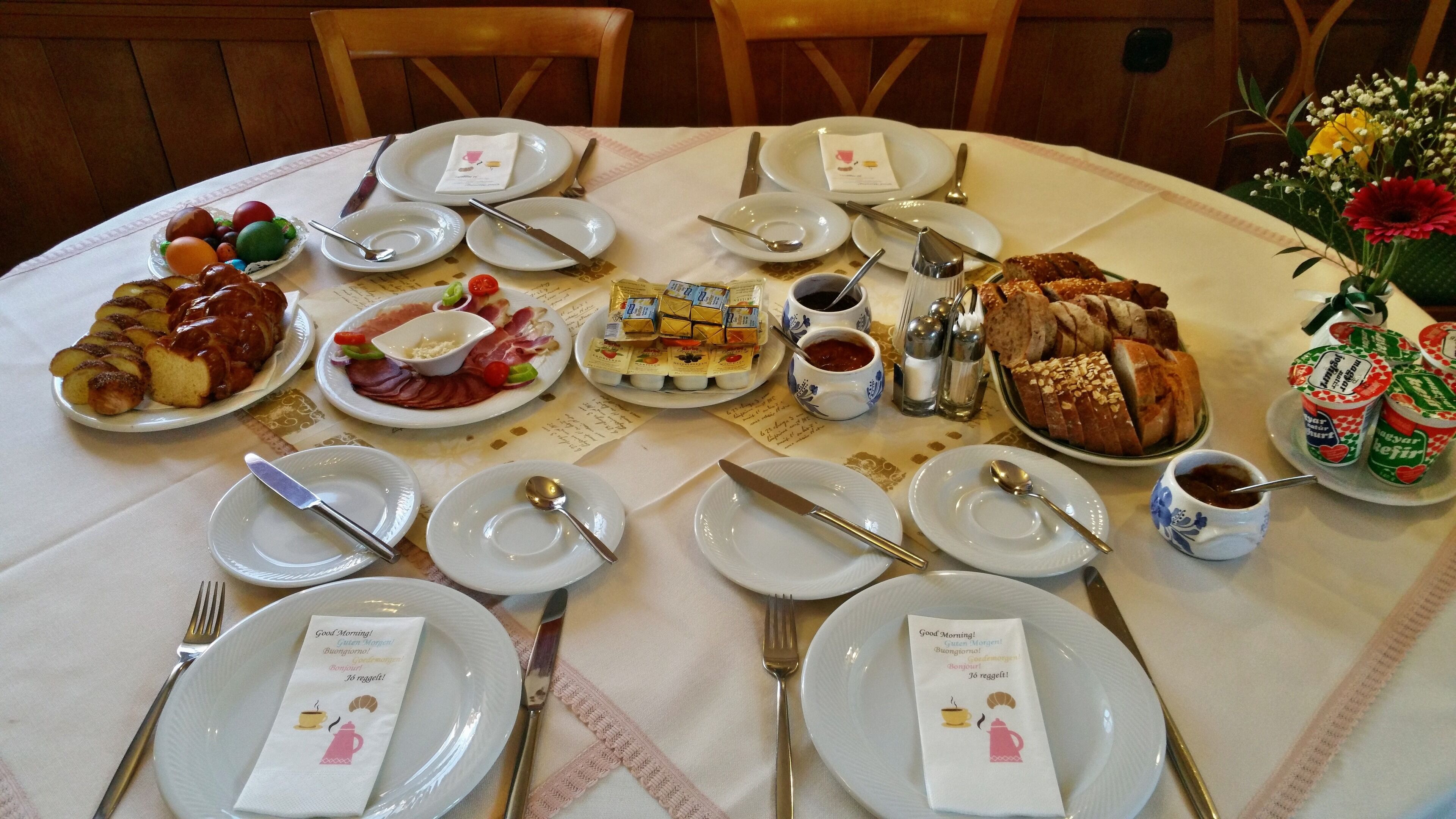 Desayuno a la carta incluido todos los días