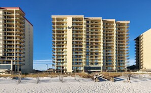 Exterior - Beachfront 1BR @ Phoenix IV • Sleeps 4 • Stunning Views, Balcony & Resort Amenities (Orange Beach)
