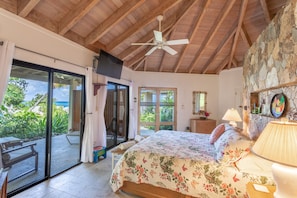 4 Schlafzimmer, Zimmersafe, Bügeleisen/Bügelbrett, WLAN