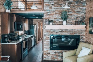 6 Sprout | Living area