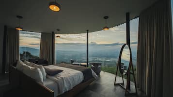 Doppia Deluxe, idromassaggio, vista montagna | Minibar, con stile personalizzato, con arredamento individuale