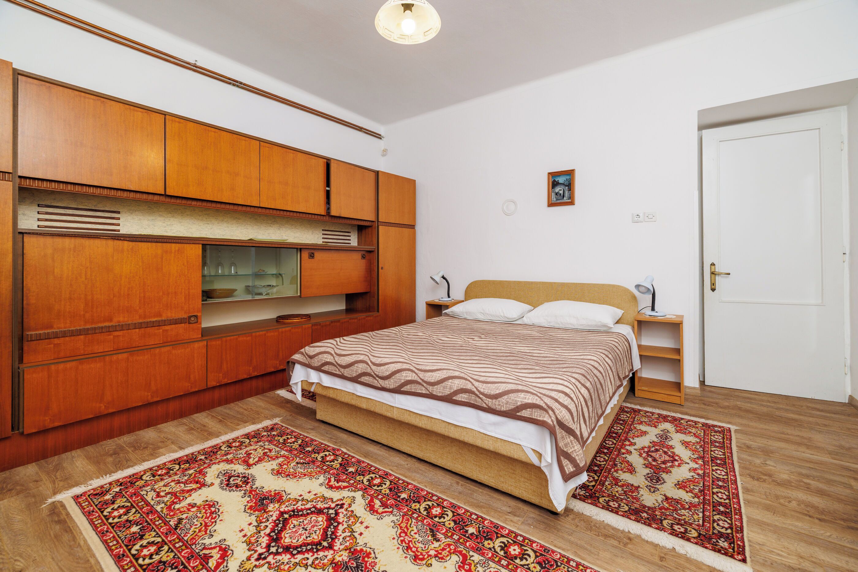 Apartment (A2) | 2 bedrooms, soundproofing, iron/ironing board, free WiFi