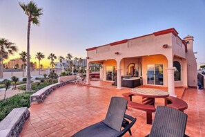 Terrace/patio - Villa Victoria at Costa Diamante • Hot Tub • SAUNA (Puerto Penasco)