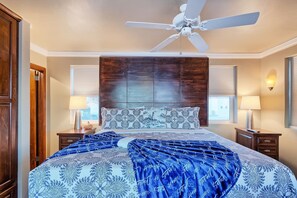 5 bedrooms, desk, iron/ironing board, travel cot