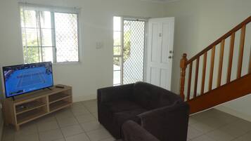 Panoramic Townhome, 2 Bedrooms | Television